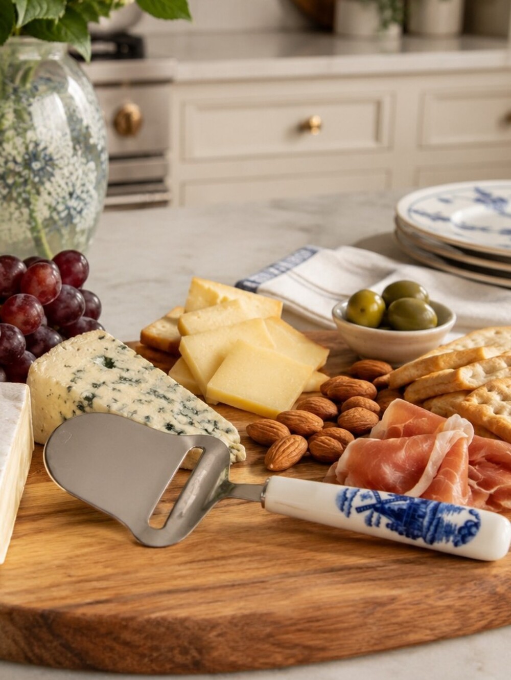 Elesva Blue & White Delft Holland Porcelain Handle Stainless Steel Cheese Slicer